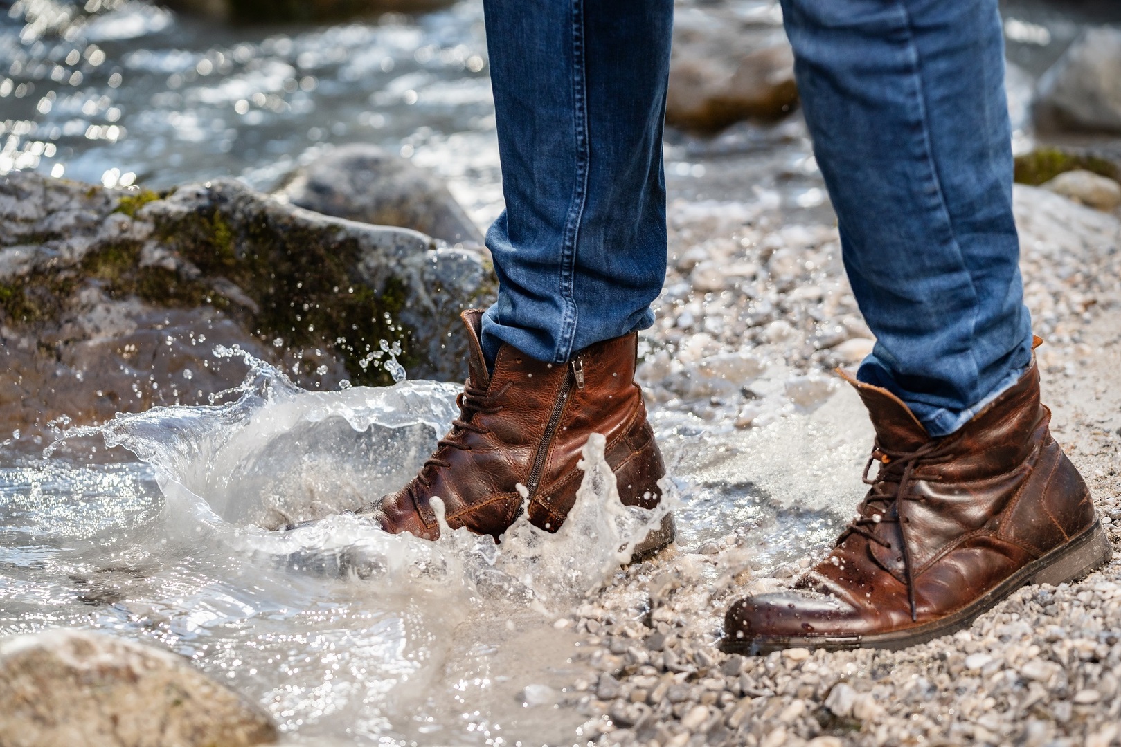 Imprägnieren schützt Schuhe & Kleidung