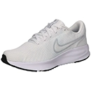 Nike Run Defy Running in weiß Ratgeber Herrenschuhe weiße Sneaker sportlich Alltag modern jugendlich