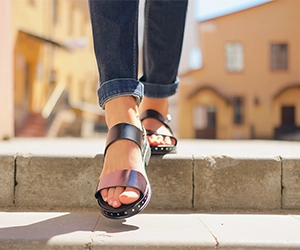 Ratgeber gesund gehen Schuhe gesunder Bewegungsablauf Fußbett