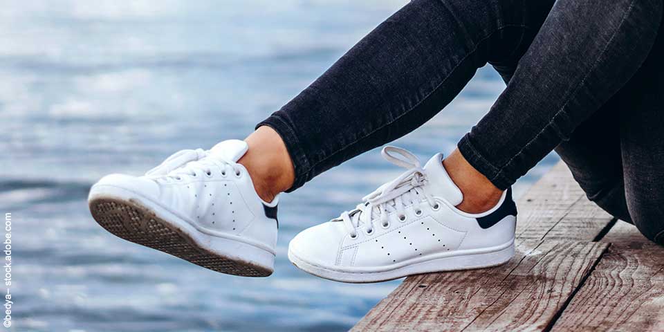 Sportlich unterwegs – Trendige Sneaker für Damen