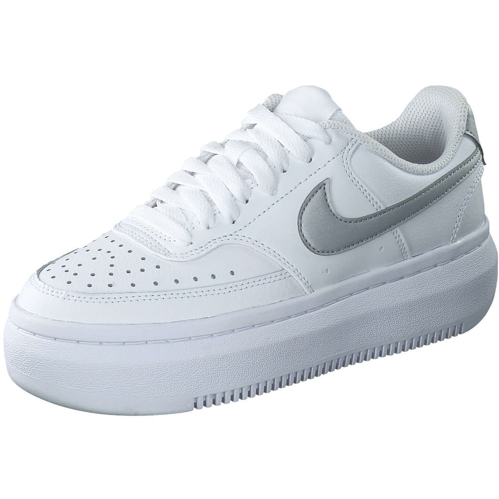Nike Court Vision Alta Sneaker in weiß