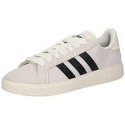 Grand Court Base 00s Sneaker 