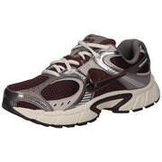 V5 RNR Sneaker 