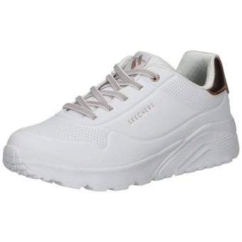 White dad skechers top