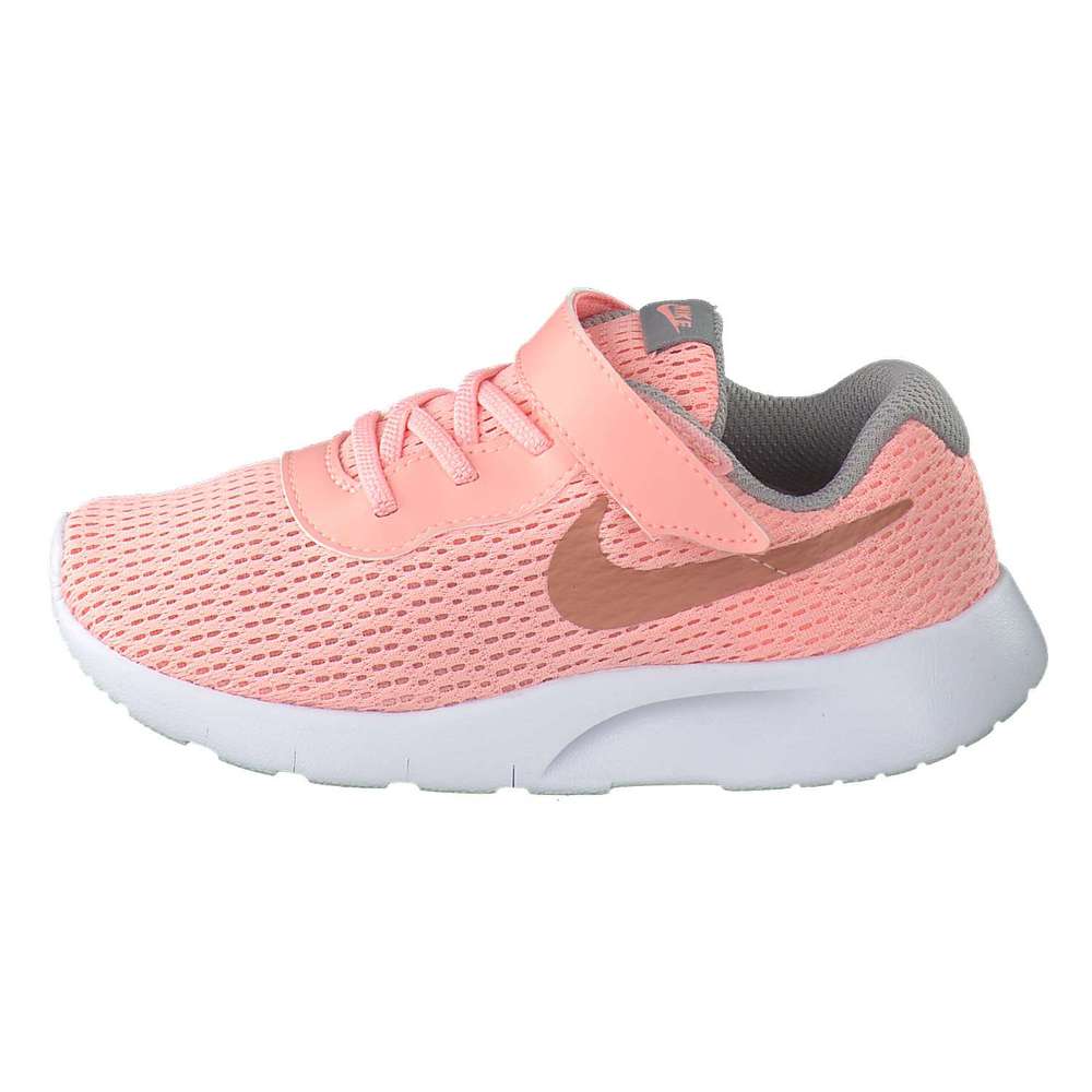 nike tanjun trainers pink