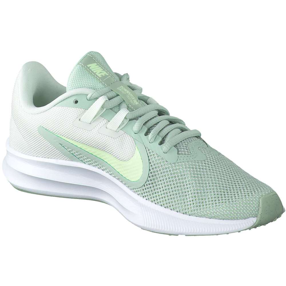 nike performance wmns